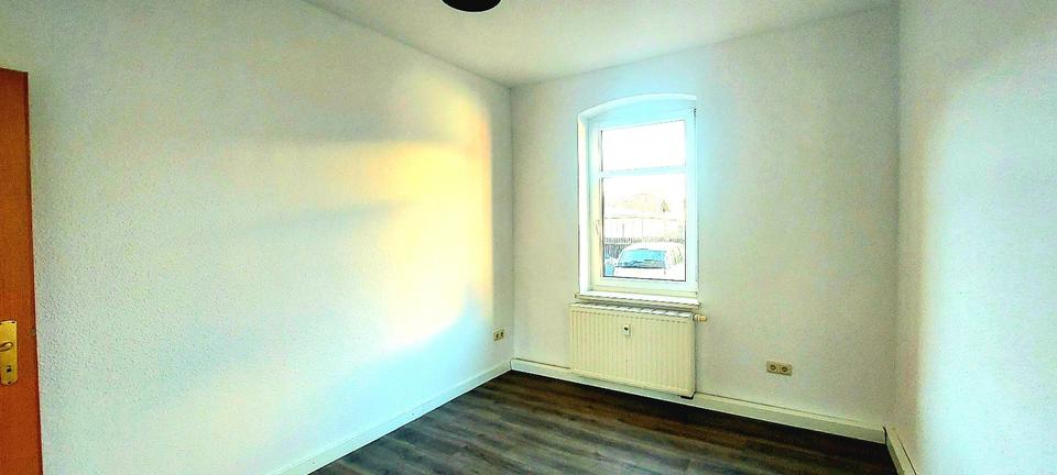 Erdgeschoßwohnung Eisenach - 3 Zimmer, 78 m&sup2;, 490&euro; | Angebot:26063608