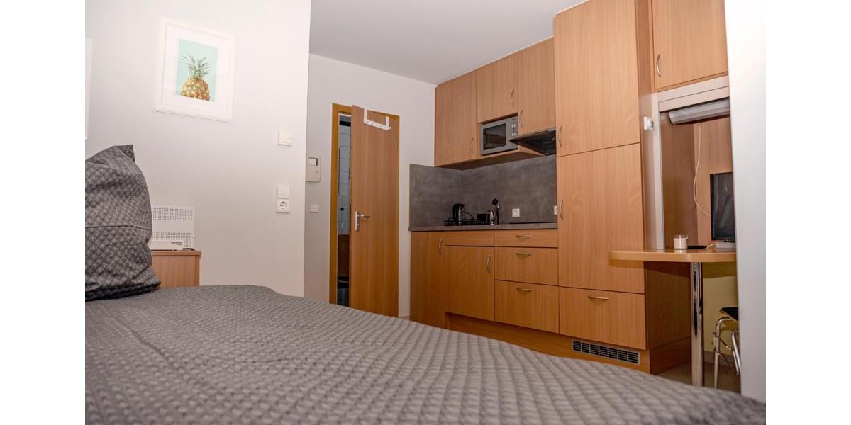 Wohnen auf Zeit Stuttgart Stuttgart-Mitte - 1 Zimmer, 20 m&sup2;, 1.140&euro; | Angebot:26219736