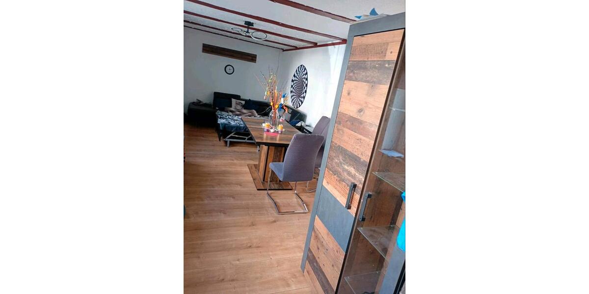 Etagenwohnung Oebisfelde-Weferlingen Weferlingen - 3 Zimmer, 64 m&sup2;, 480&euro; | Angebot:25943677