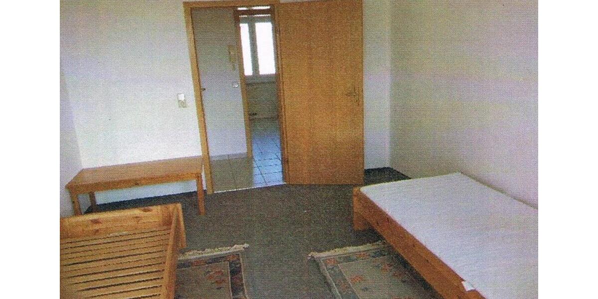Etagenwohnung Münchenbernsdorf - 2 Zimmer, 48 m&sup2;, 265&euro; | Angebot:26413423