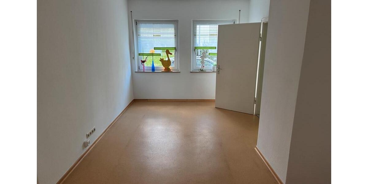 Gewerbeobjekt Sulzbach-Rosenberg Rosenberg - 1.400&euro; | Angebot:22181815