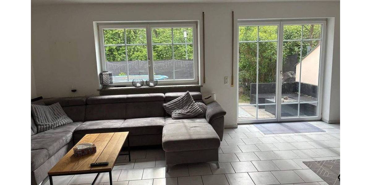 Doppelhaushälfte Geisenfeld Zell - 6 Zimmer, 145 m&sup2;, 1.470&euro; | Angebot:26787825