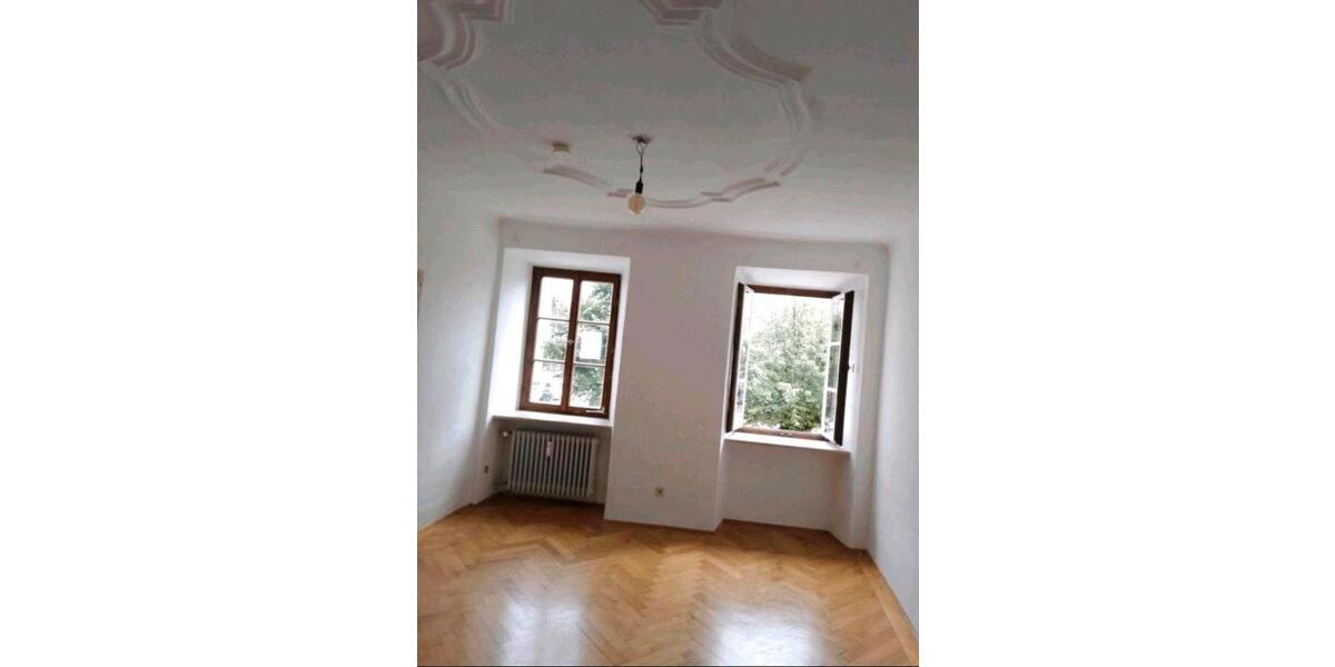 Etagenwohnung Neuburg an der Donau - 3 Zimmer, 106 m&sup2;, 990&euro; | Angebot:25902232