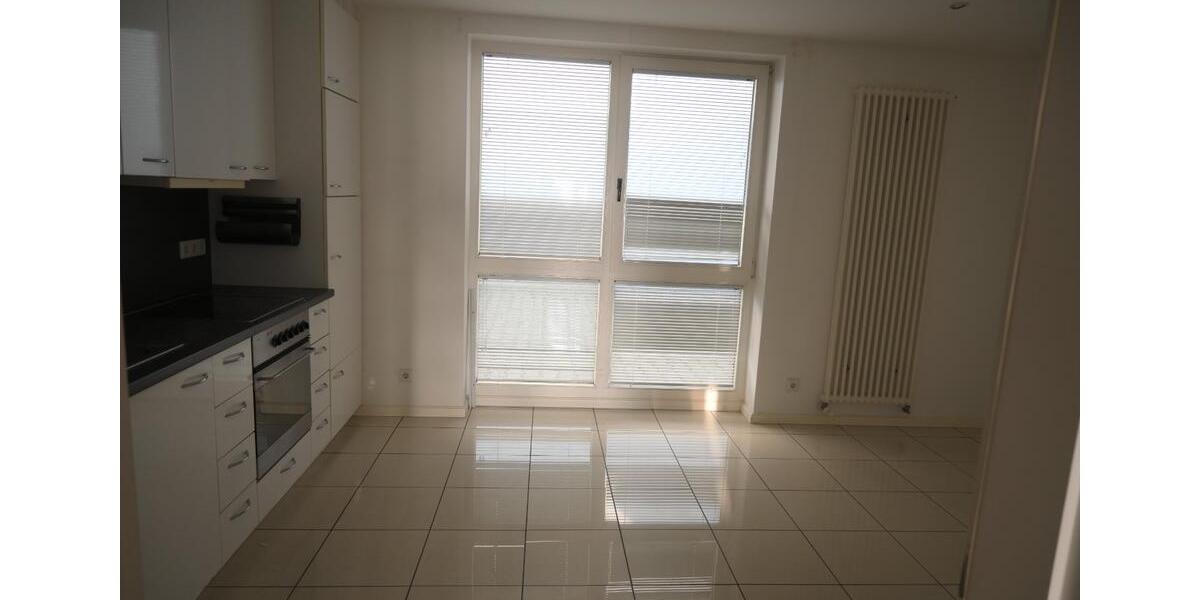 Gewerbeobjekt Münster Gievenbeck - 2 Zimmer, 100 m&sup2;, 1.100&euro; | Angebot:25105330