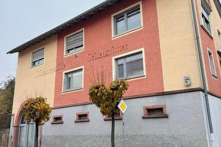 Einfamilienhaus mit Tenne und Garten 8 zimmer