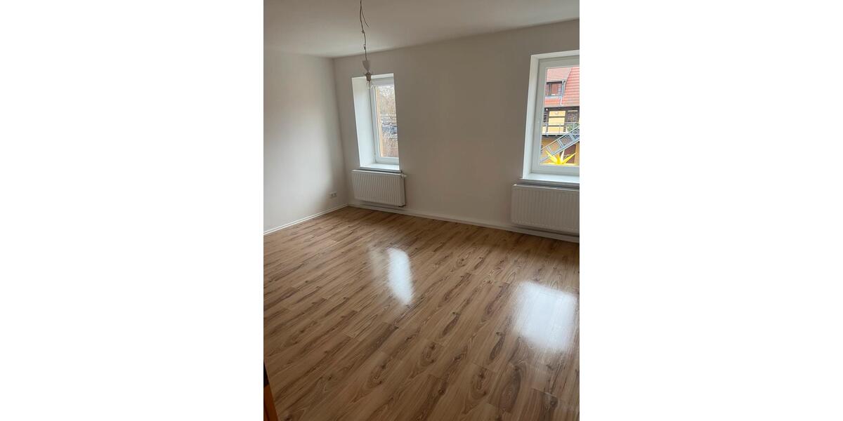 Etagenwohnung Klipphausen - 4 Zimmer, 94 m&sup2;, 1.033&euro; | Angebot:25164233