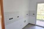 Gemütliche 3-Raum-Wohnung mit Balkon in kleinem Mehrfamilienhaus - Erdgeschoßwohnung Gotha | Angebot:26376884
