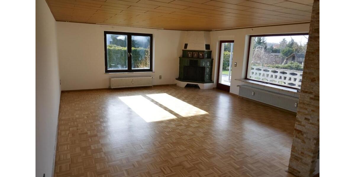 Erdgeschoßwohnung Meine - 5 Zimmer, 150 m&sup2;, 1.050&euro; | Angebot:25151386