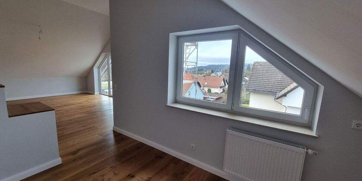 Etagenwohnung Schlüchtern - 3 Zimmer, 85 m&sup2;, 790&euro; | Angebot:25756419