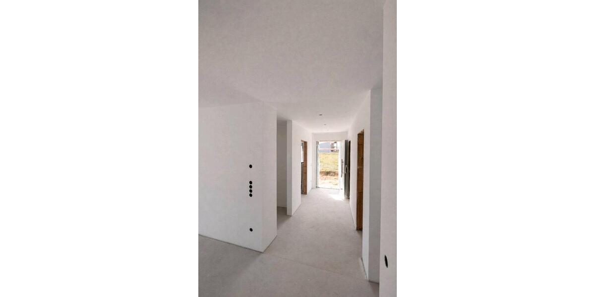 Doppelhaushälfte Straubing - 4 Zimmer, 125 m&sup2;, 1.390&euro; | Angebot:26237542