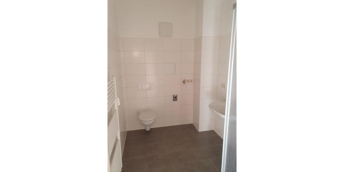 Etagenwohnung Crottendorf - 3 Zimmer, 90 m&sup2;, 450&euro; | Angebot:24837689