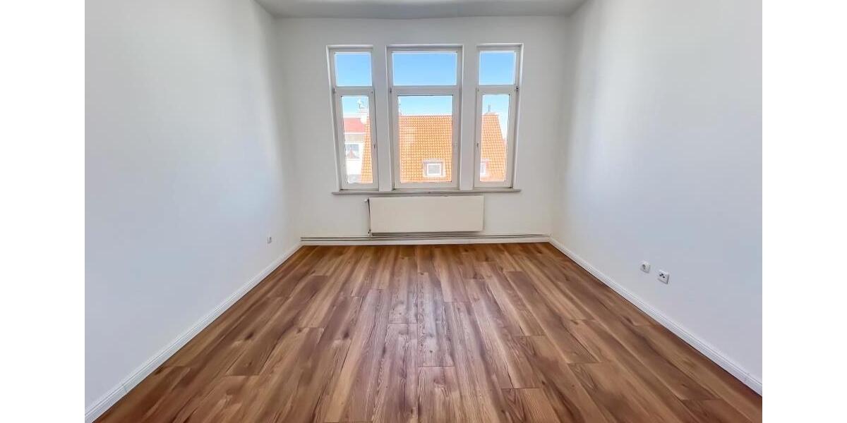 Etagenwohnung Bremerhaven Mitte - 3 Zimmer, 88 m&sup2;, 700&euro; | Angebot:25979674