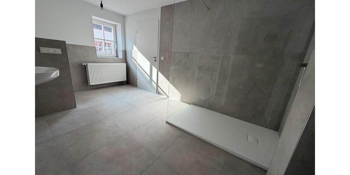 Etagenwohnung Sonnenstein - 3 Zimmer, 123 m&sup2;, 1.090&euro; | Angebot:26511811