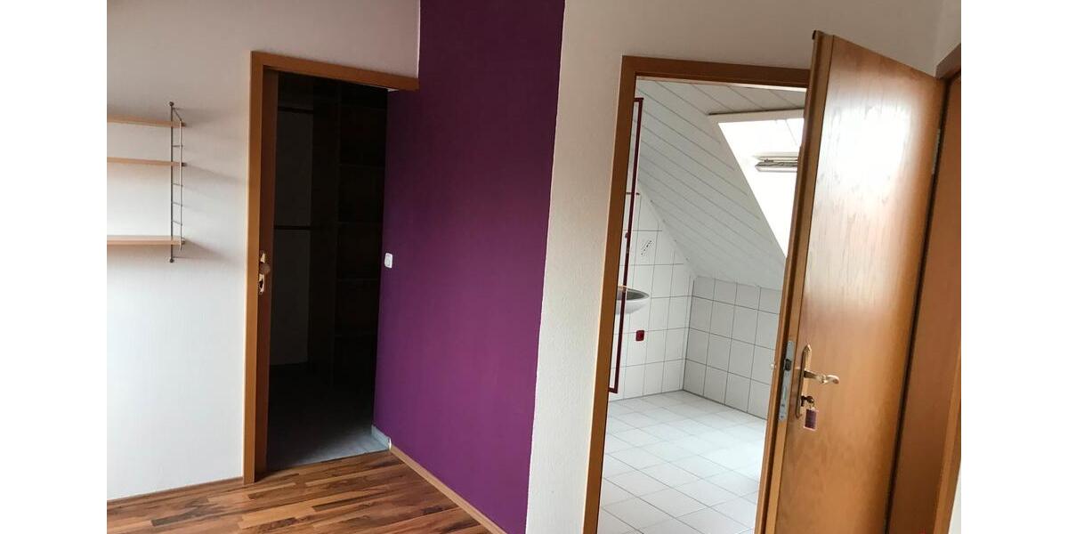 Etagenwohnung Karlsfeld - 4 Zimmer, 109 m&sup2;, 1.650&euro; | Angebot:26662107
