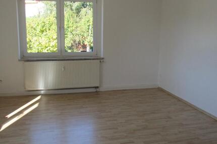 Individuell gestaltete 2-Raum-Wohnung mit schöner Aussicht in Lengefeld, OT Wünschendorf zur Vermietung 2 zimmer