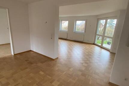 Wohnung Bad Neustadt an der Saale - 5 Zimmer, 136 m&sup2;, 954&euro; | Angebot:25755027