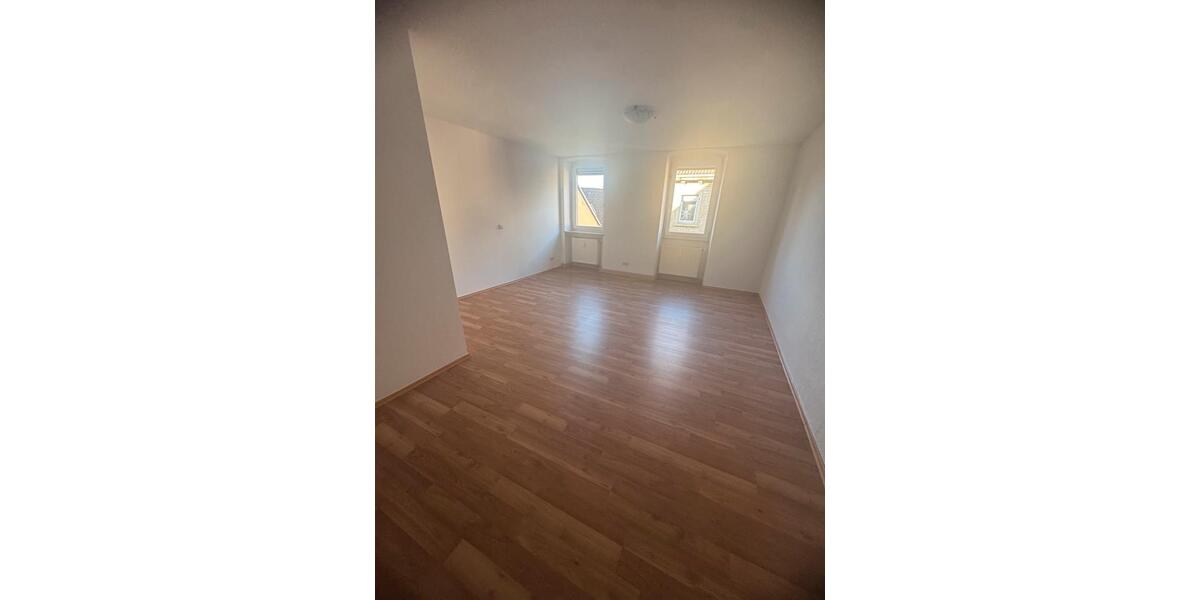 Helle 2-Zimmer-Wohnung mit Terrasse 2 zimmer