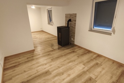 Neu saniertes Häuschen. Ideal geeignet für Wochenendheimfahrer oder ein Pärchen! - Haus Langenbrettach | Angebot:27024094