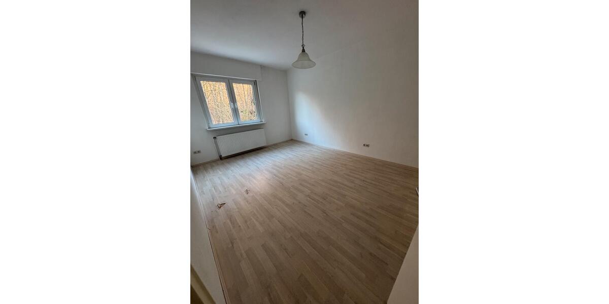 Etagenwohnung Haiger - 2 Zimmer, 60 m&sup2;, 600&euro; | Angebot:26262298