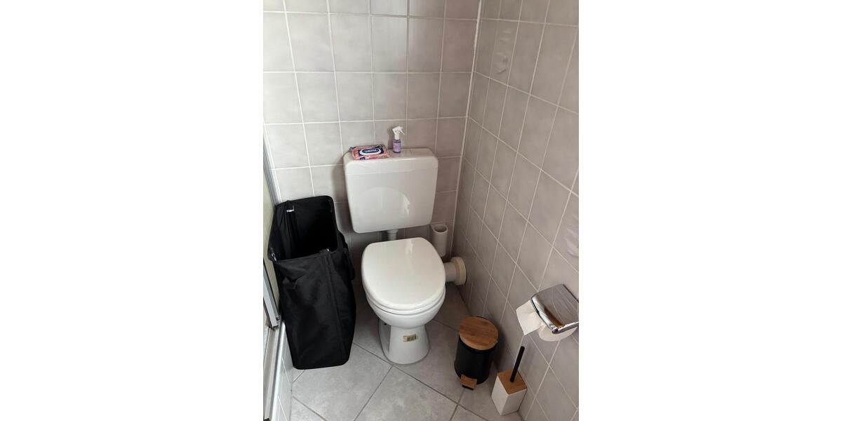 Dachgeschoßwohnung Friedrichshafen Allmannsweiler - 2 Zimmer, 50 m&sup2;, 680&euro; | Angebot:25945553