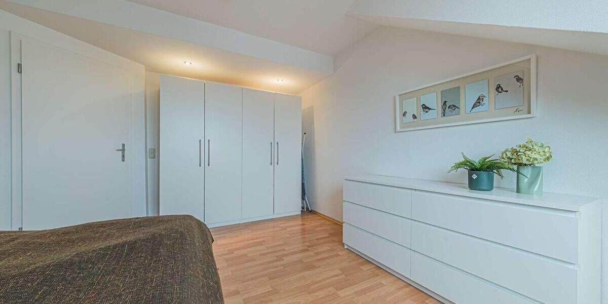 Etagenwohnung Frankfurt am Main Sachsenhausen - 2 Zimmer, 60 m&sup2;, 1.650&euro; | Angebot:25107450
