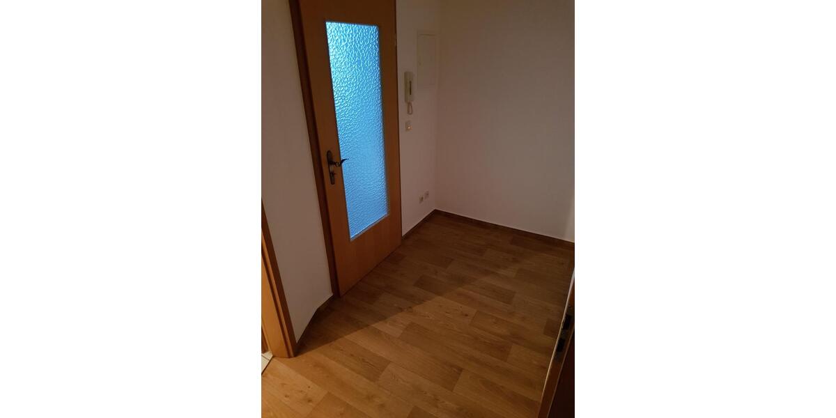Etagenwohnung Mügeln - 1 Zimmer, 31 m&sup2;, 175&euro; | Angebot:26649289