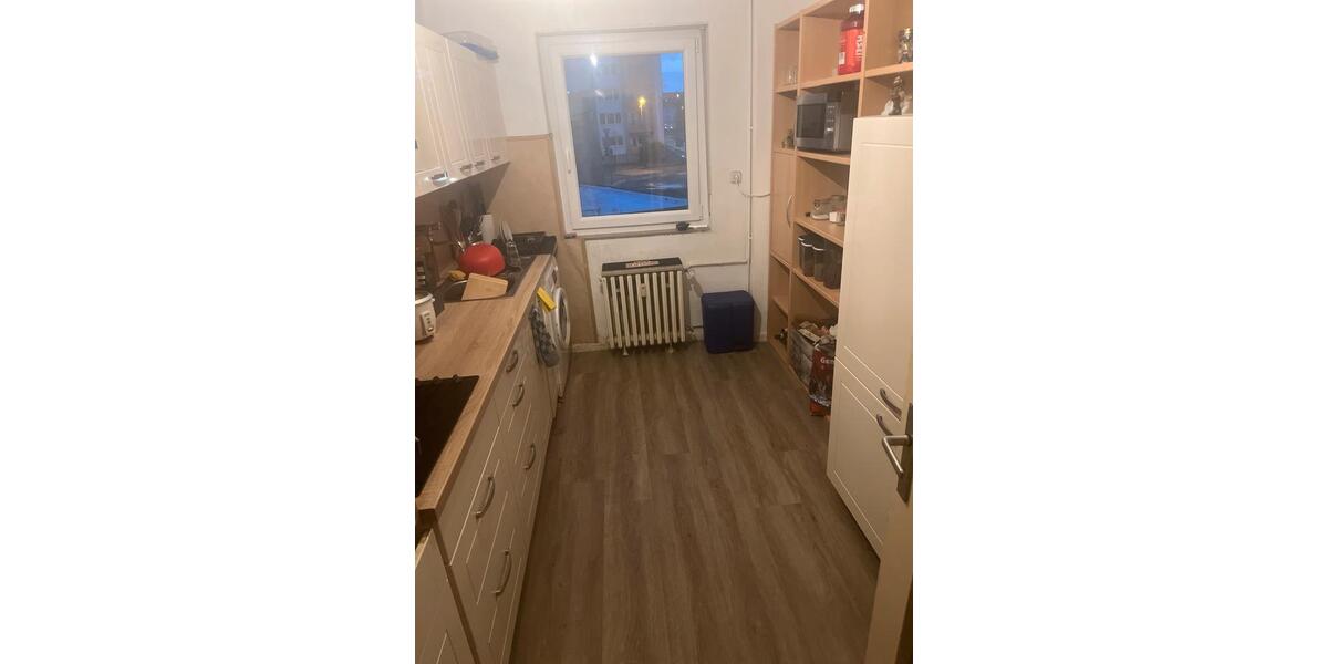 5er Wg Neustädter Tor 1 zimmer