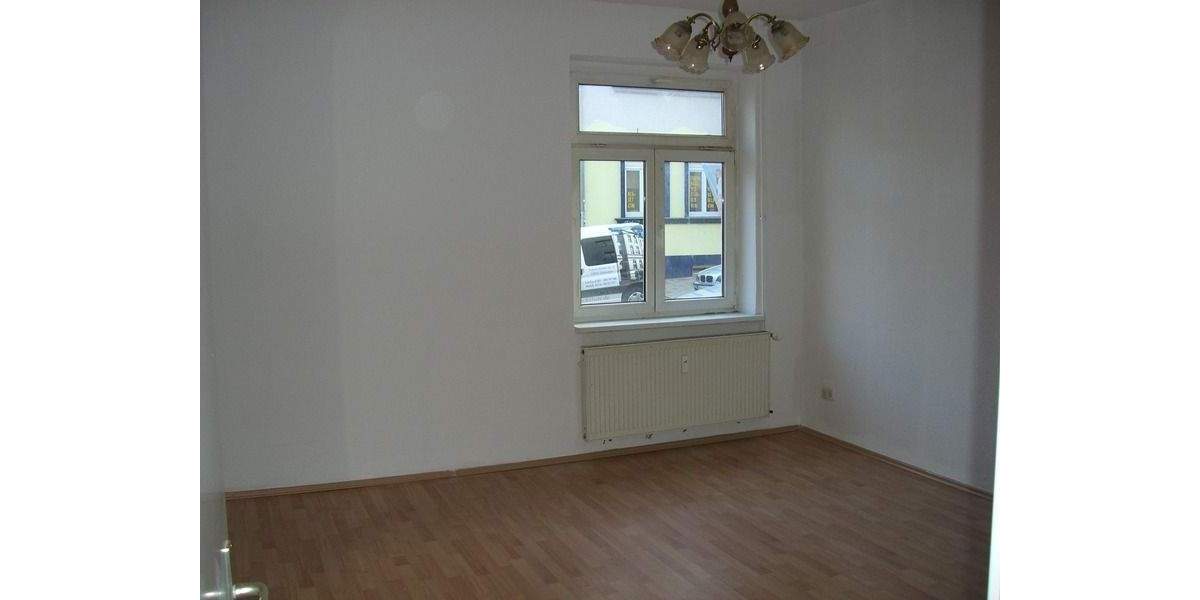 Etagenwohnung Schwerin Paulsstadt - 1 Zimmer, 38 m&sup2;, 300&euro; | Angebot:24609573