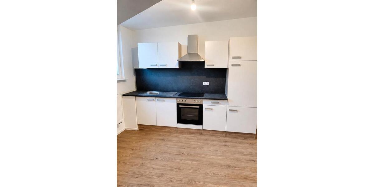 Dachgeschoßwohnung Karlsruhe Hagsfeld - 2 Zimmer, 47 m&sup2;, 1.000&euro; | Angebot:26439167