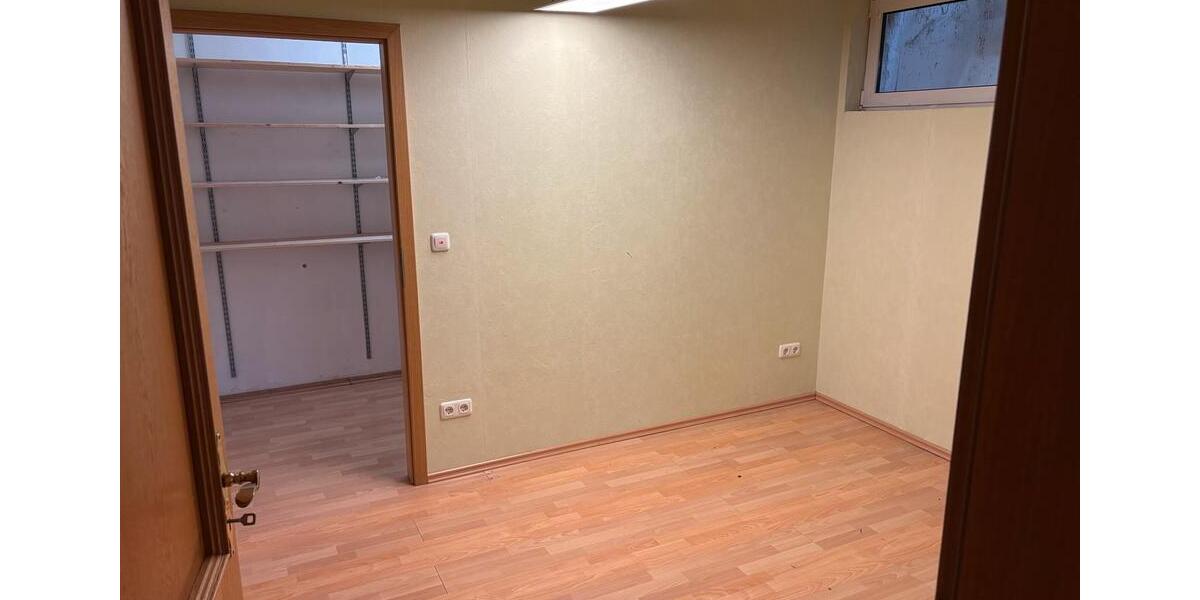 Erdgeschoßwohnung Leidersbach - 850&euro; | Angebot:25933649