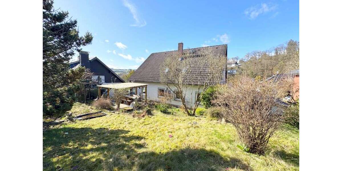 Einfamilienhaus Wambach Wambach - 8 Zimmer, 410 m&sup2;, 2.700&euro; | Angebot:26222042