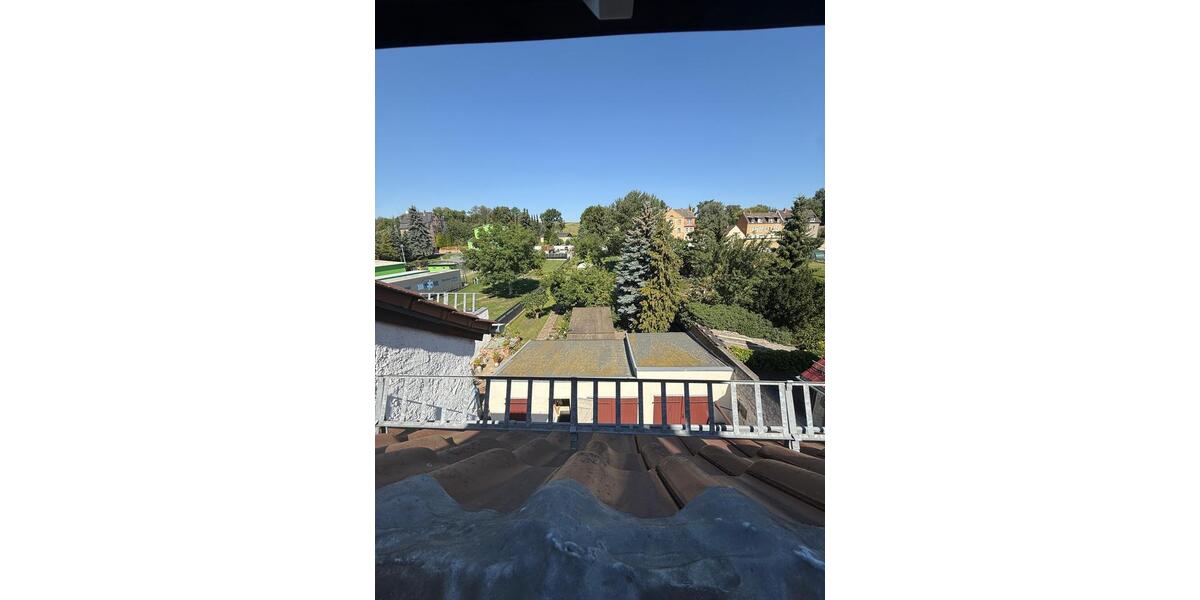 Dachgeschoßwohnung Meuselwitz - 2 Zimmer, 330&euro; | Angebot:23004912