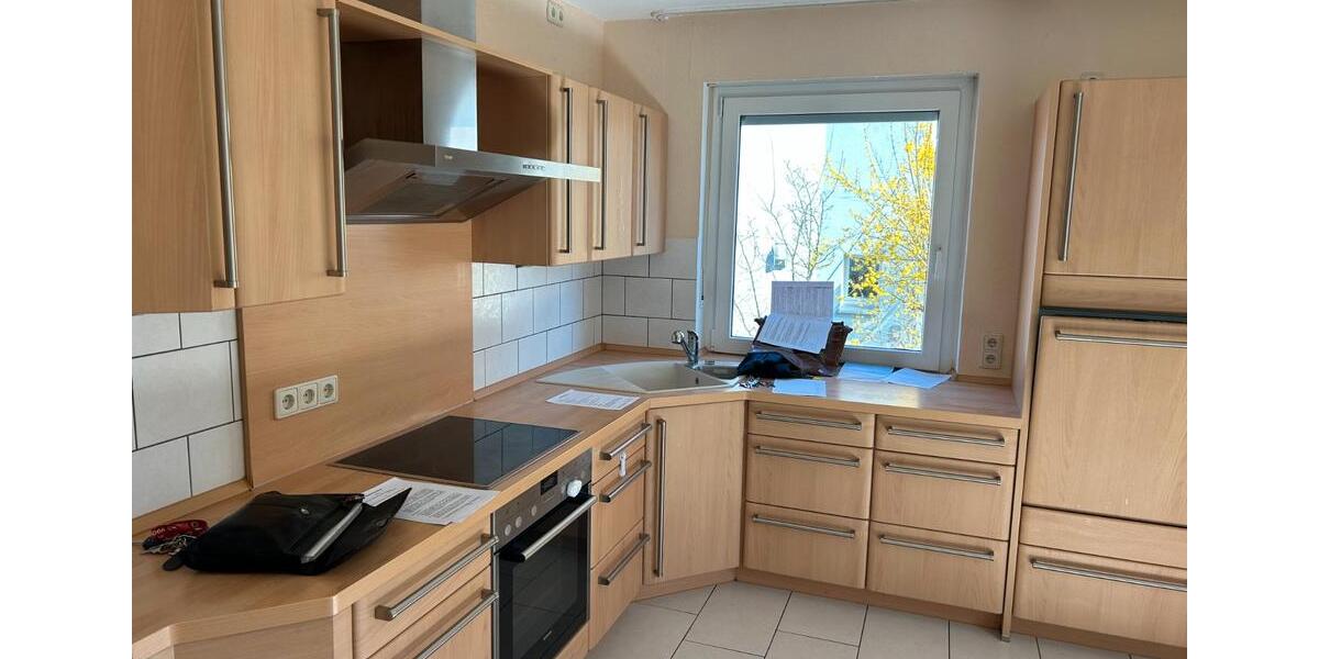 Erdgeschoßwohnung Bad Kissingen - 3 Zimmer, 120 m&sup2;, 990&euro; | Angebot:26247677
