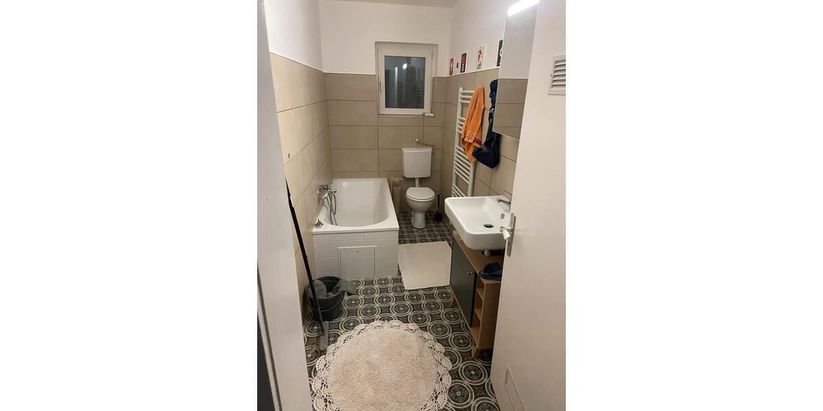 WG- Zimmer in Speyer ab sofort frei 3 zimmer