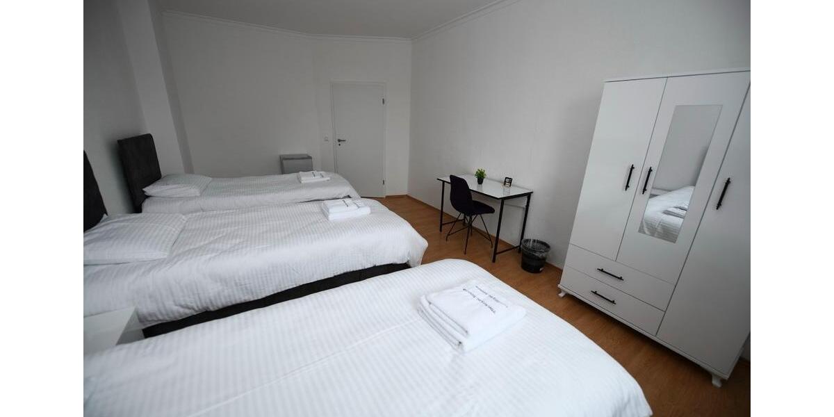 Wohnen auf Zeit Herne Wanne-Bickern - 4 Zimmer, 125 m&sup2;, 300&euro; | Angebot:26639274