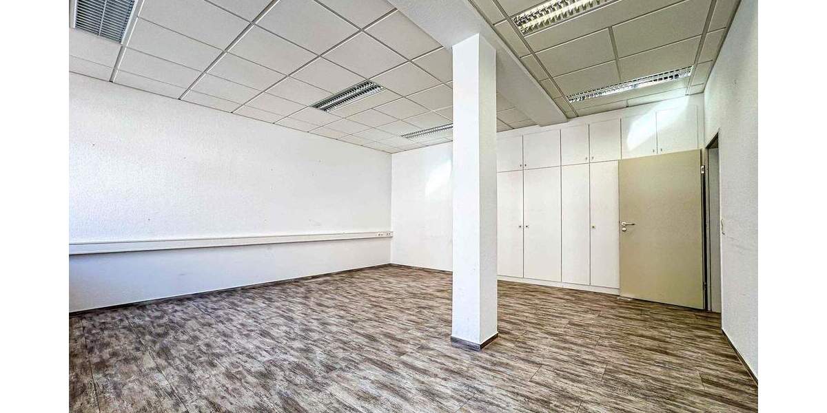 Gewerbeobjekt Kiel Exerzierplatz - 9 Zimmer, 245 m&sup2;, 3.400&euro; | Angebot:25666595