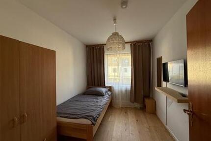 Haus Dietzenbach - 5 Zimmer, 140 m&sup2;, 2.100&euro; | Angebot:25893525
