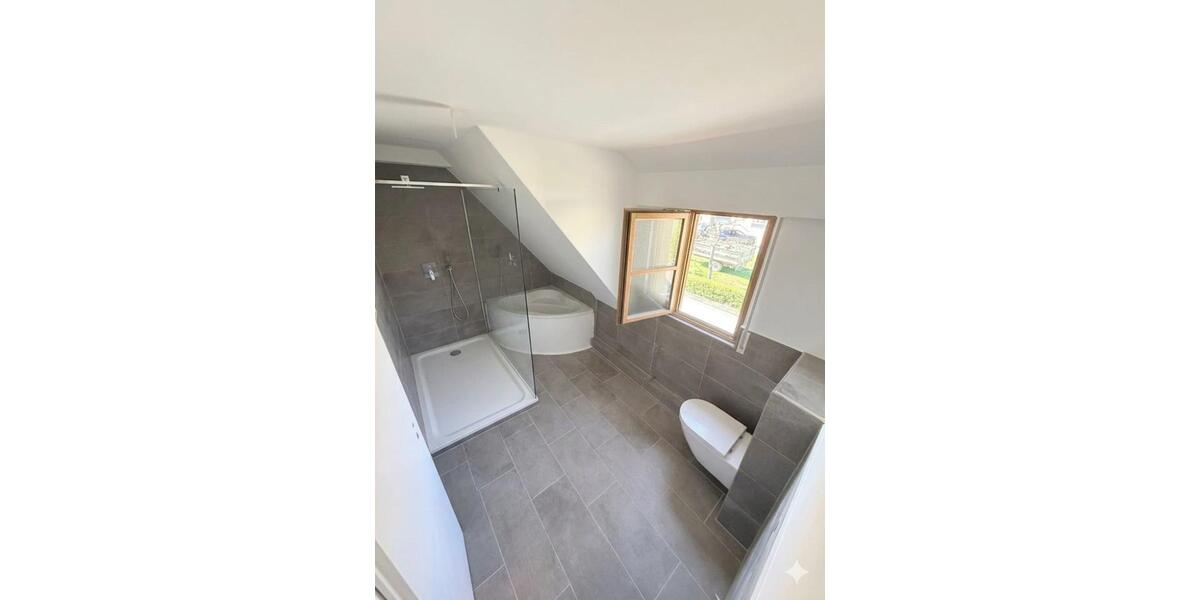 Doppelhaushälfte Aichtal - 5 Zimmer, 118 m&sup2;, 2.000&euro; | Angebot:25988486