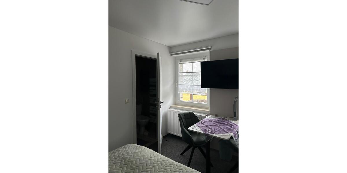 Etagenwohnung Schwedt (Oder) - 1 Zimmer, 18 m&sup2;, 325&euro; | Angebot:26291816