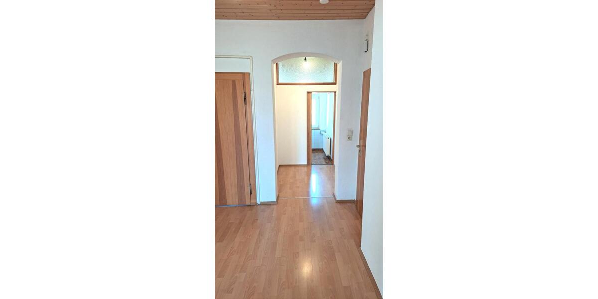 Etagenwohnung Dresden Cotta - 3 Zimmer, 86 m&sup2;, 688&euro; | Angebot:26682528