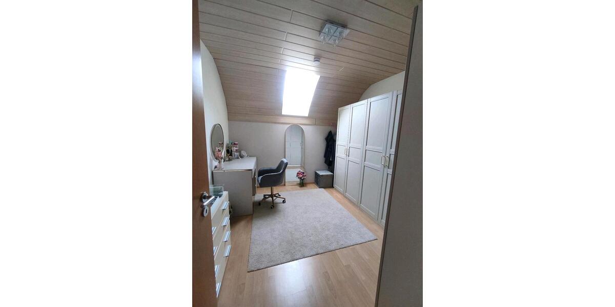 Wohnen auf Zeit Sulzbach-Rosenberg Rosenberg - 3 Zimmer, 114 m&sup2;, 500&euro; | Angebot:26228926