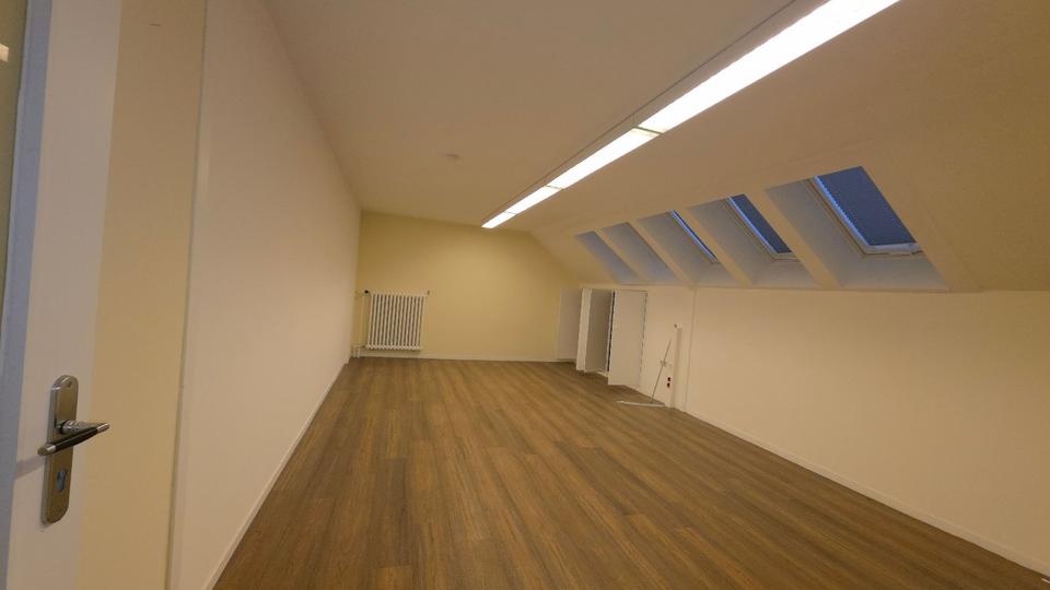 Gewerbeobjekt Oldenburg in Holstein - 1.300&euro; | Angebot:24788670