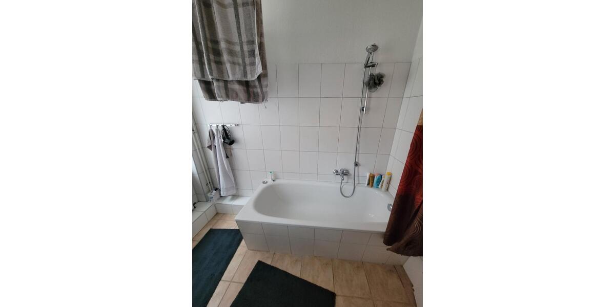 Etagenwohnung Braunschweig Lehndorf-Watenbüttel - 3 Zimmer, 80 m&sup2;, 1.010&euro; | Angebot:26227902