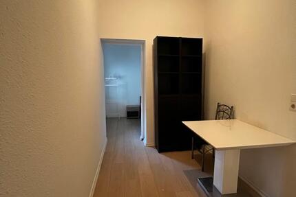 Mehrere StudentenWG Zimmer zu vermieten