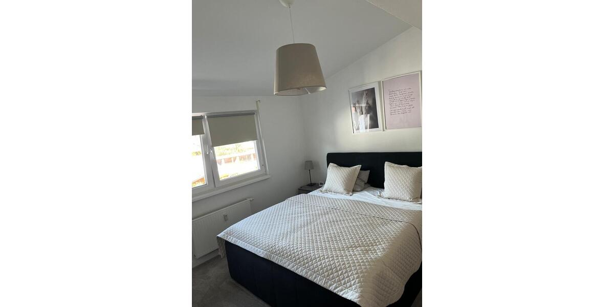 Dachgeschoßwohnung Herborn - 4 Zimmer, 100 m&sup2;, 900&euro; | Angebot:24868885