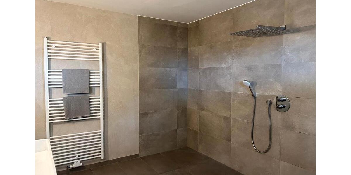 Doppelhaushälfte Gronau (Westfahlen) - 5 Zimmer, 127 m&sup2;, 1.280&euro; | Angebot:26696135