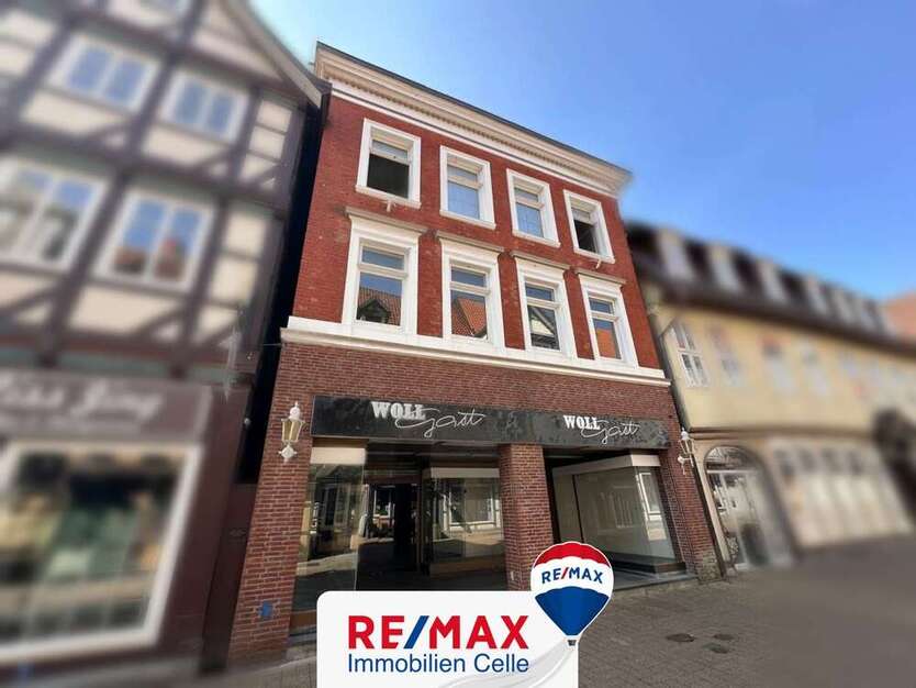 Einzelhandel in Celle 2.100 € 151 m²