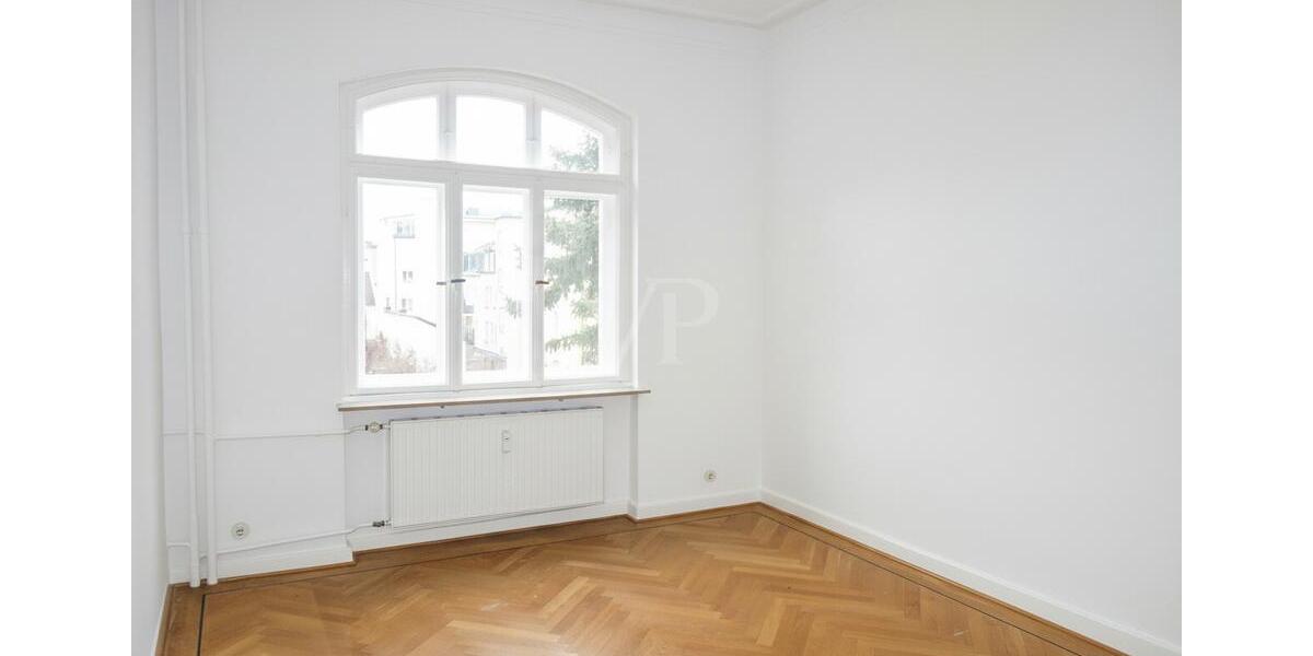 Etagenwohnung Schweinfurt Gartenstadt - 4 Zimmer, 135 m&sup2;, 1.300&euro; | Angebot:26637699