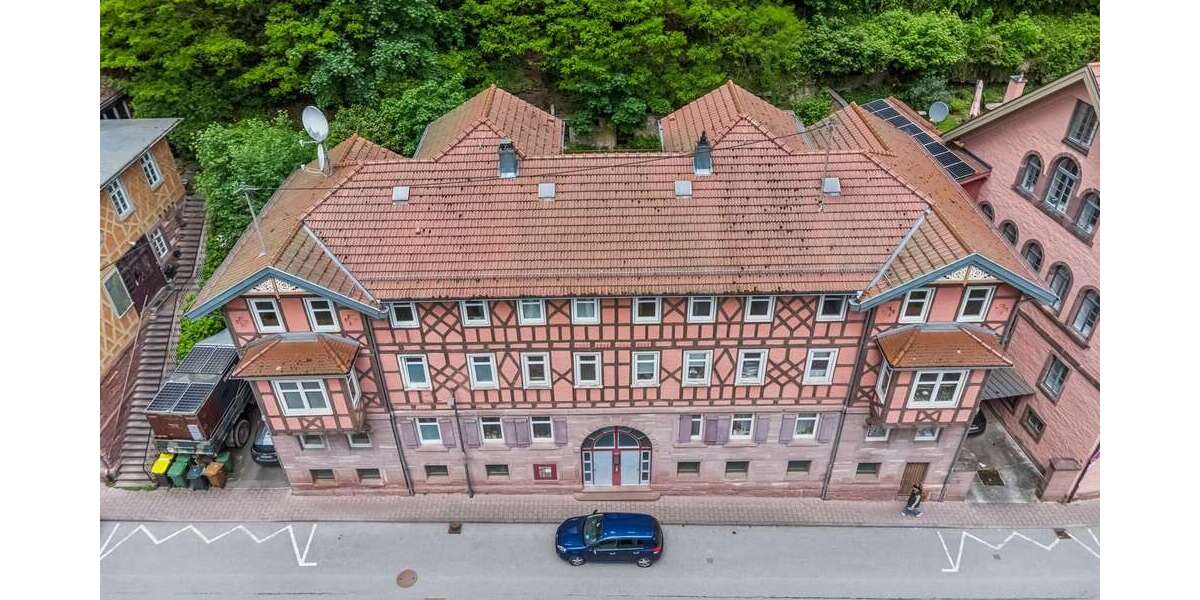 Etagenwohnung Calw - 4 Zimmer, 105 m&sup2;, 1.130&euro; | Angebot:26751752