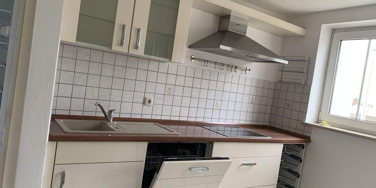 Etagenwohnung Deggendorf - 2 Zimmer, 60 m&sup2;, 610&euro; | Angebot:25095748